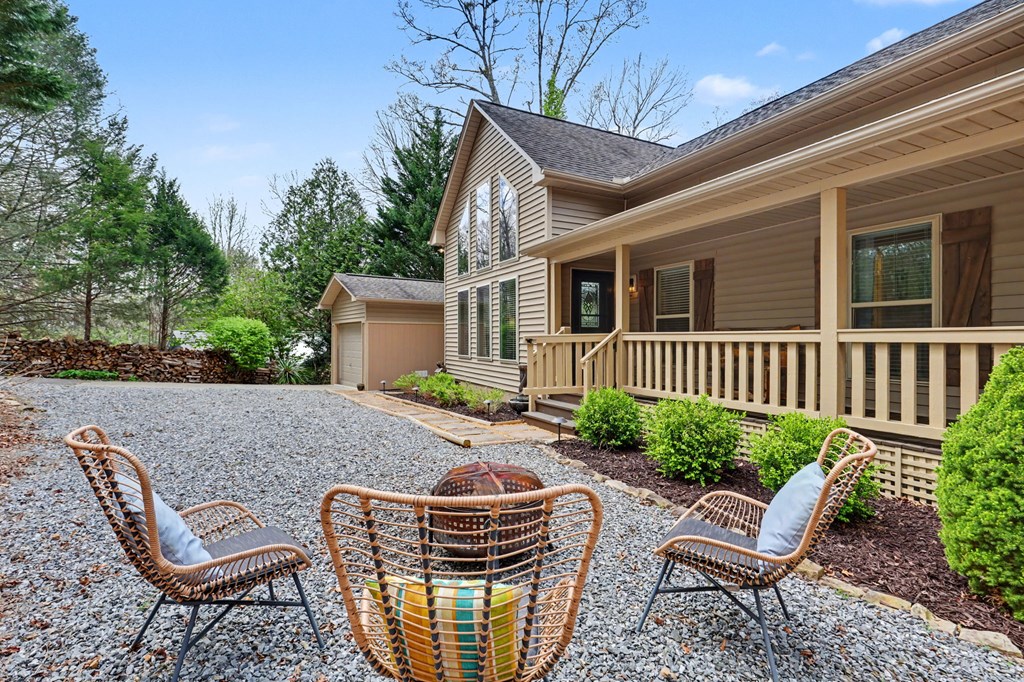 429246 Hiawassee Residential