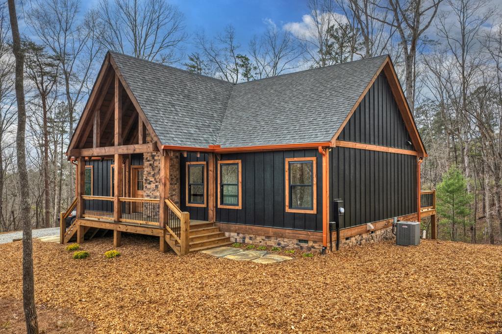 429249 Ellijay 