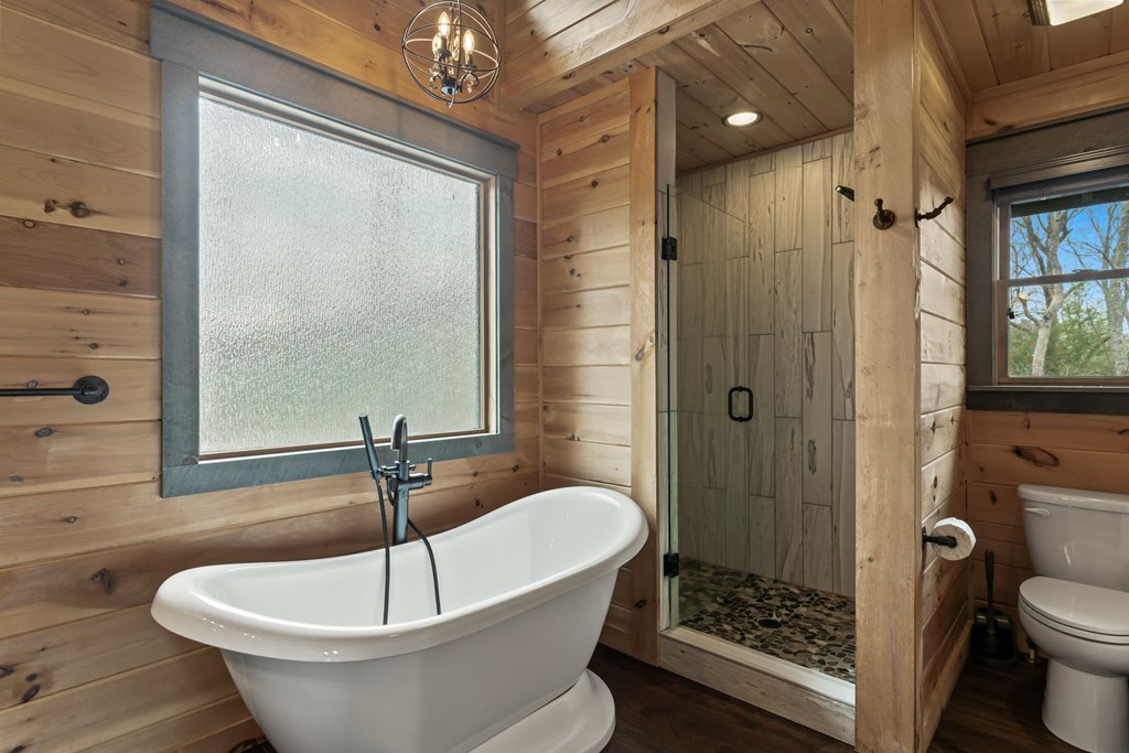 429253 Blue Ridge Residential