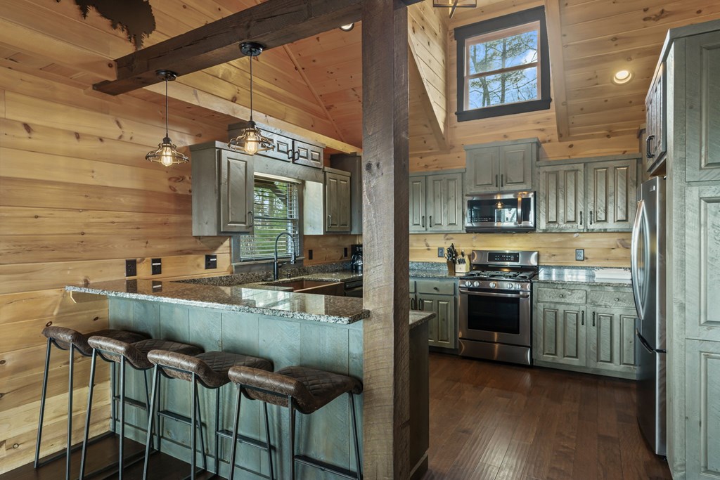 429253 Blue Ridge Residential