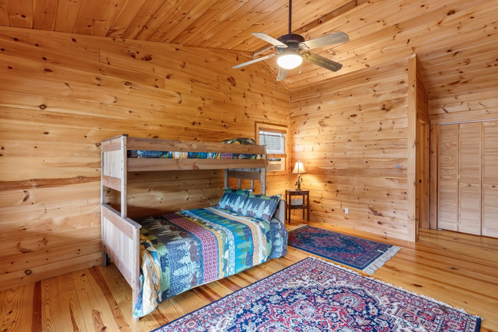 429259 Blue Ridge Residential