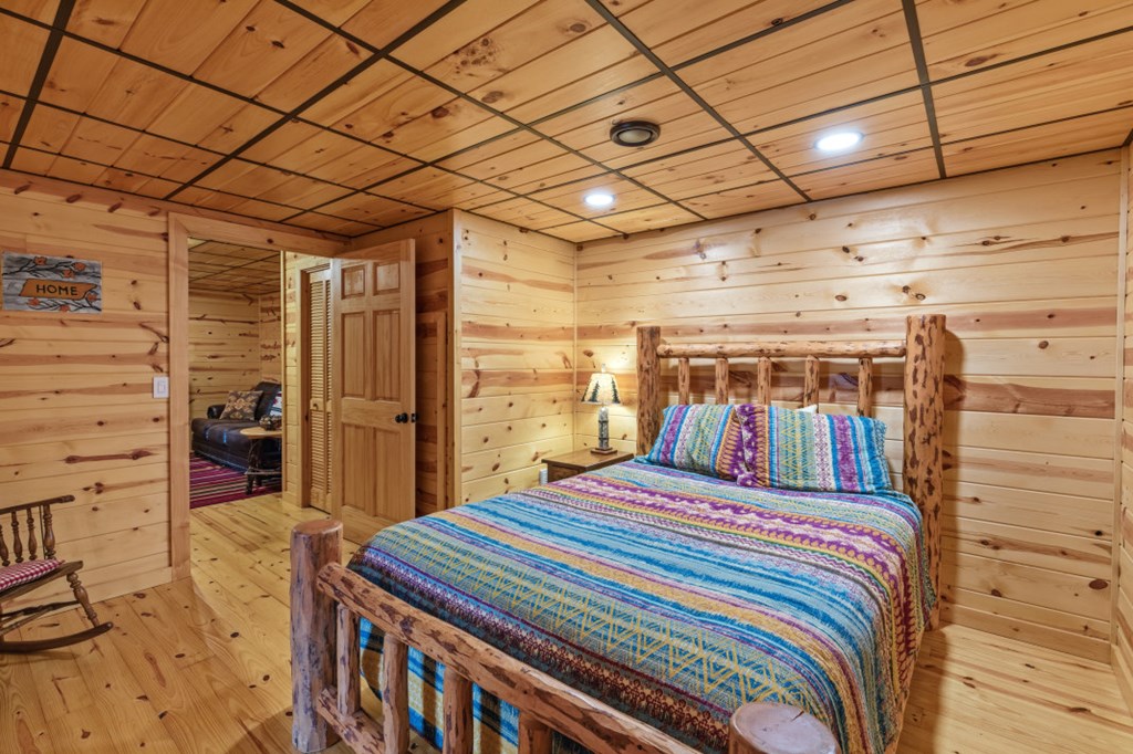 429259 Blue Ridge Residential