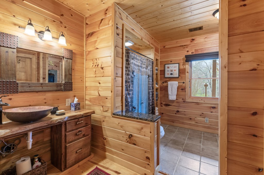 429259 Blue Ridge Residential