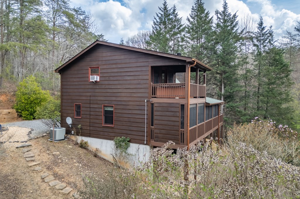 429259 Blue Ridge Residential