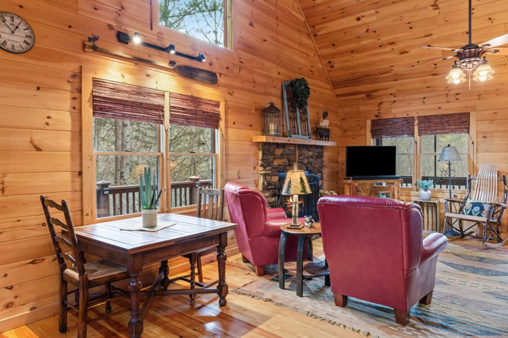 429259 Blue Ridge Residential