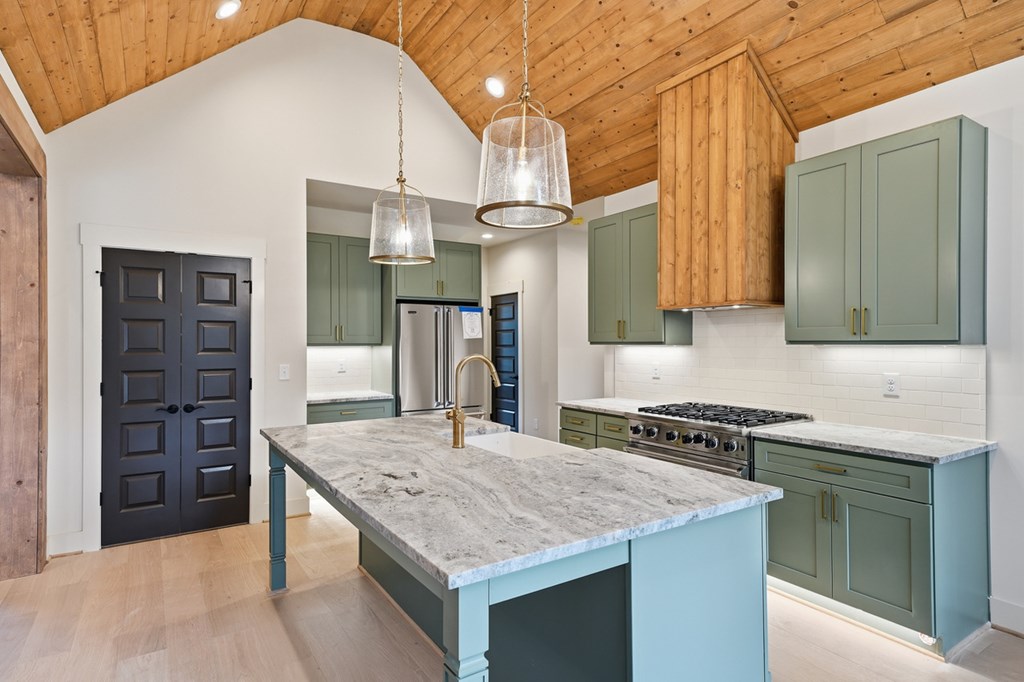 429260 Ellijay Residential