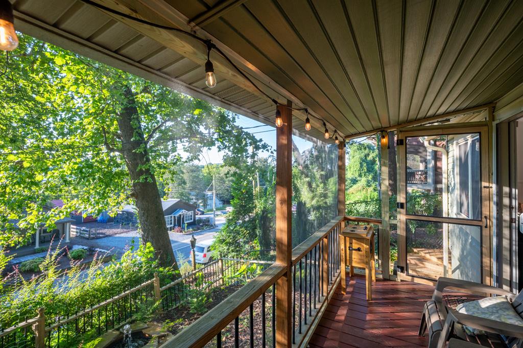 429263 Blue Ridge Residential