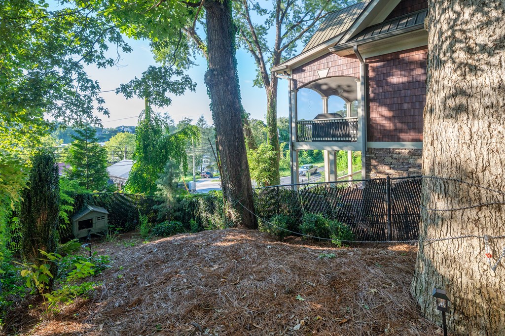 429263 Blue Ridge Residential