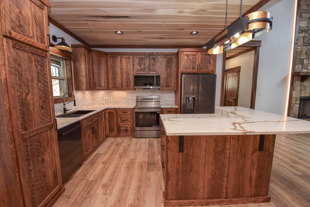 429264 Morganton Residential