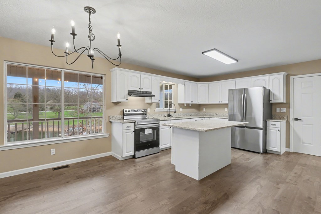 429265 Hayesville Residential