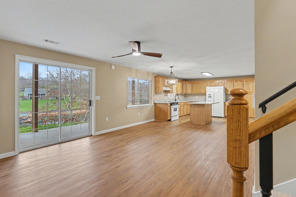 429265 Hayesville Residential