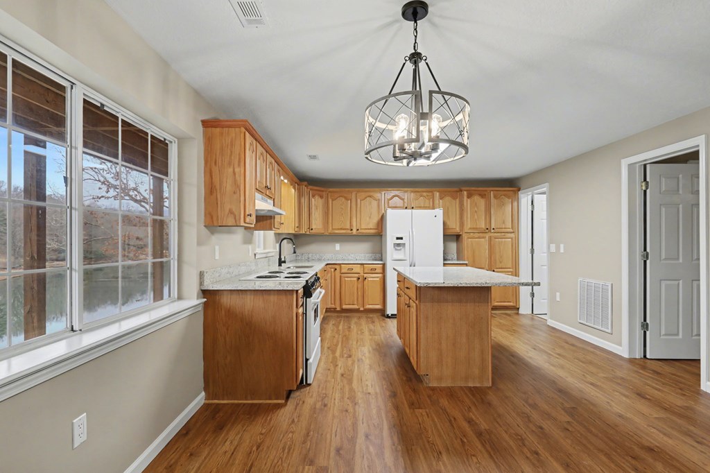 429265 Hayesville Residential