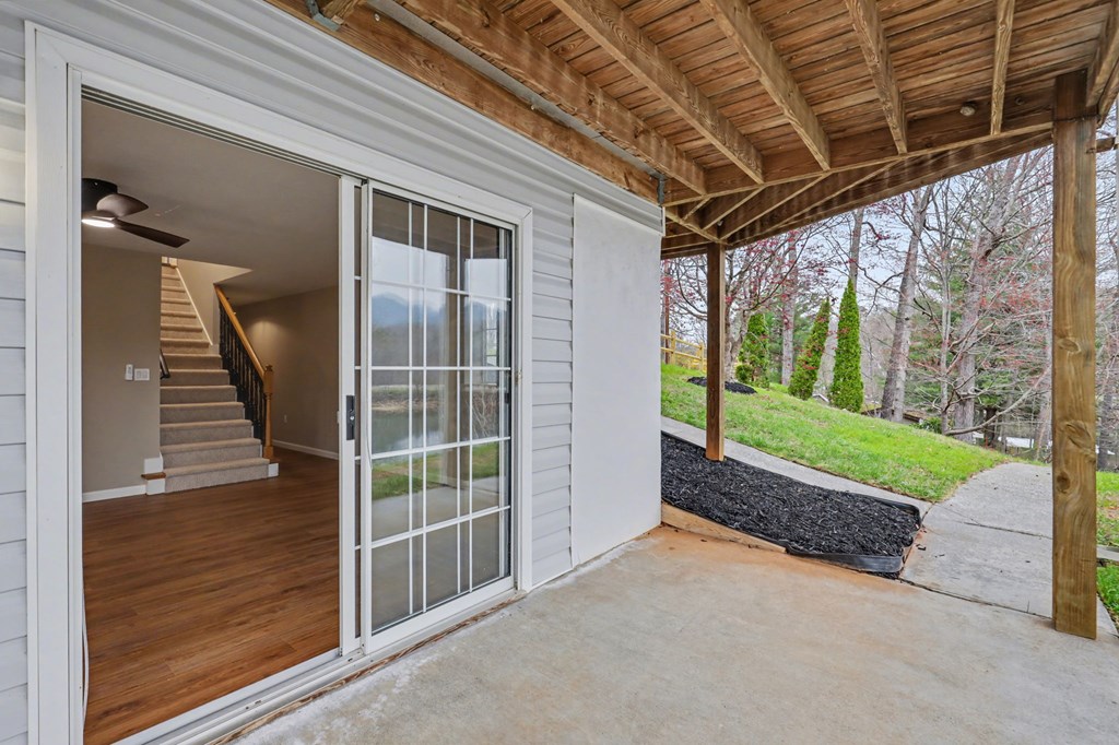 429265 Hayesville Residential