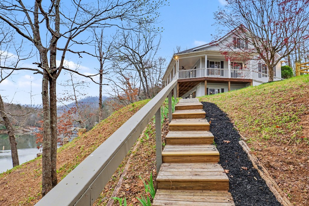 429265 Hayesville Residential