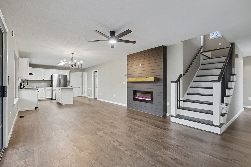 429265 Hayesville Residential