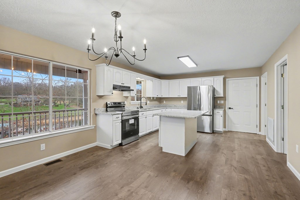 429265 Hayesville Residential