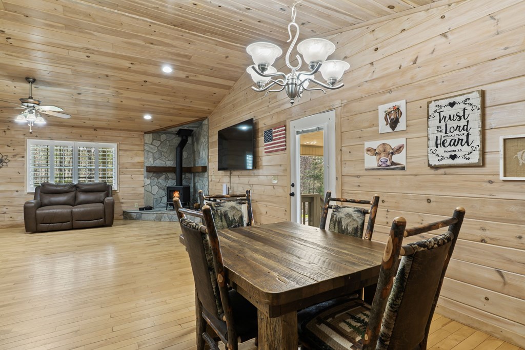 429269 Blue Ridge Residential