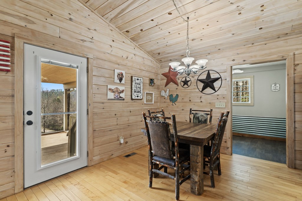 429269 Blue Ridge Residential