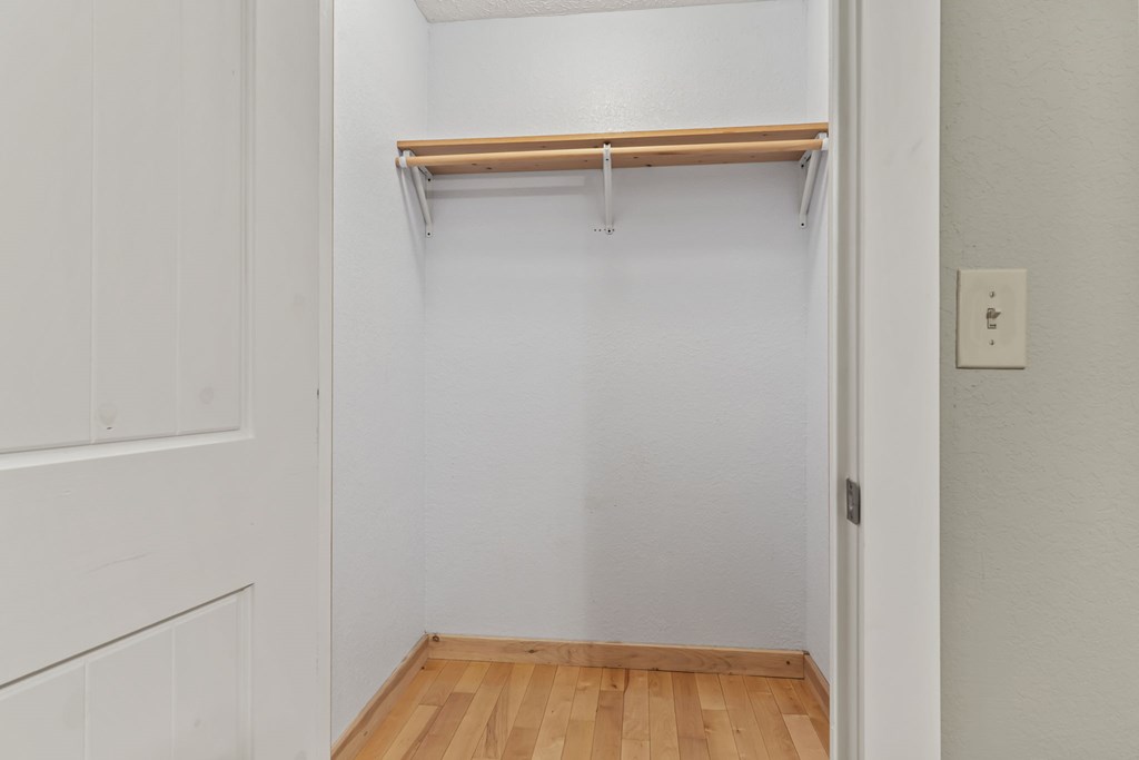 429269 Blue Ridge Residential