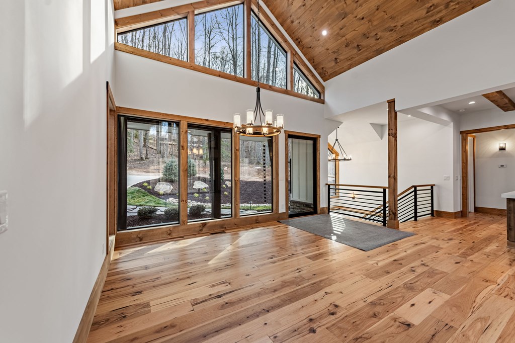 429270 Morganton Residential