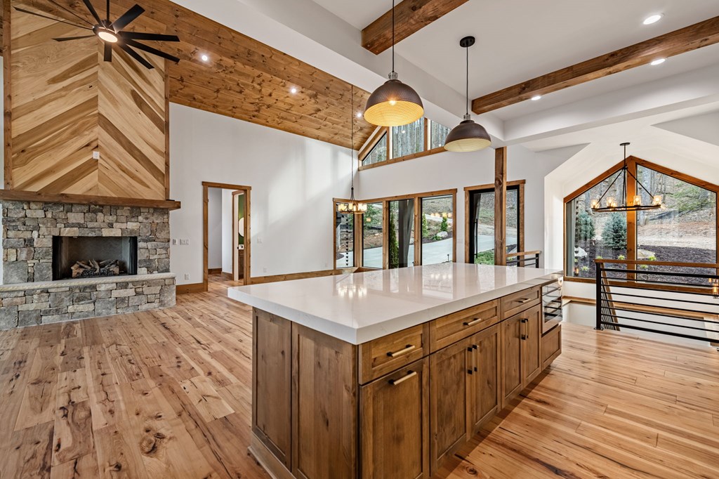 429270 Morganton Residential