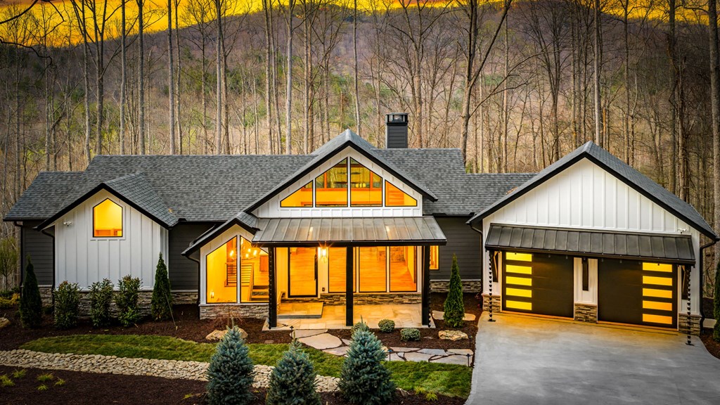 429270 Morganton Residential