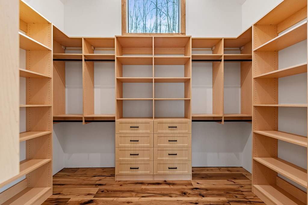 429270 Morganton Residential