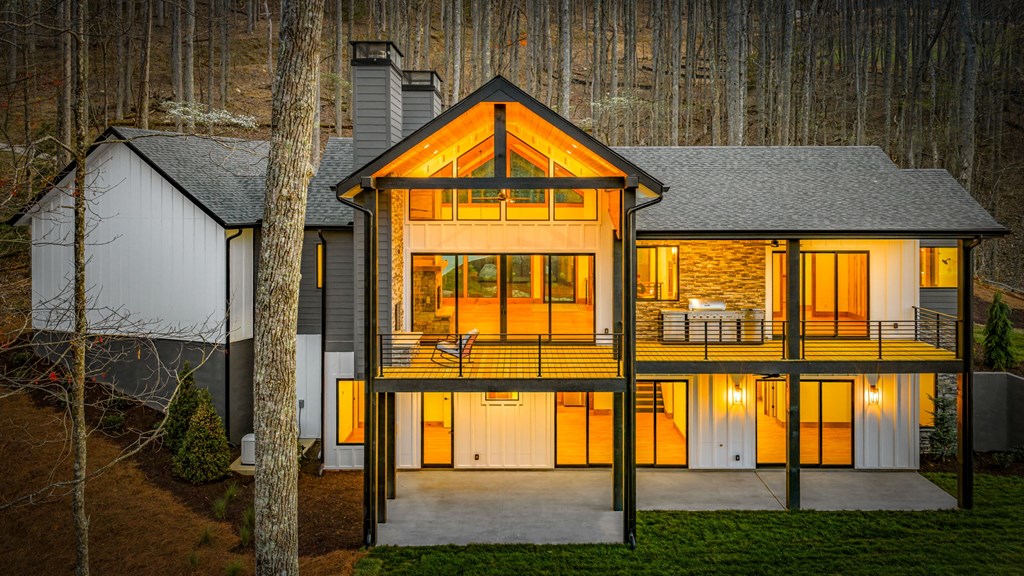 429270 Morganton Residential