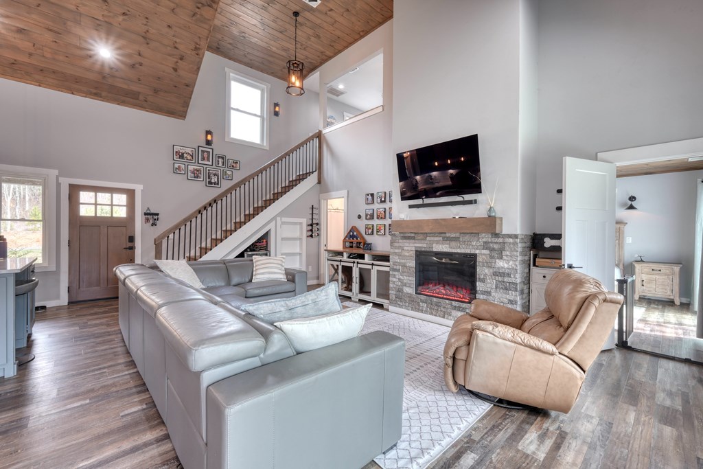 429273 Ellijay Residential