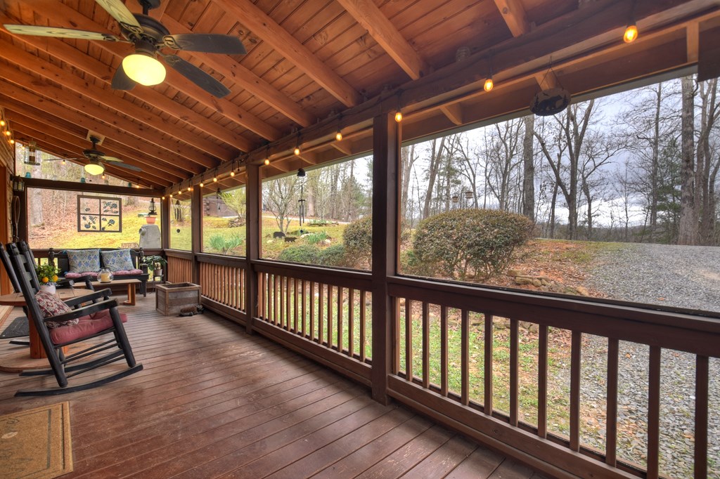 429275 Epworth Residential