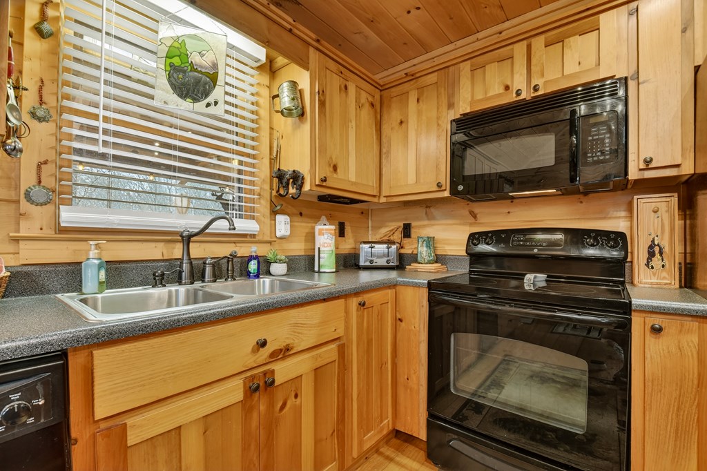 429275 Epworth Residential