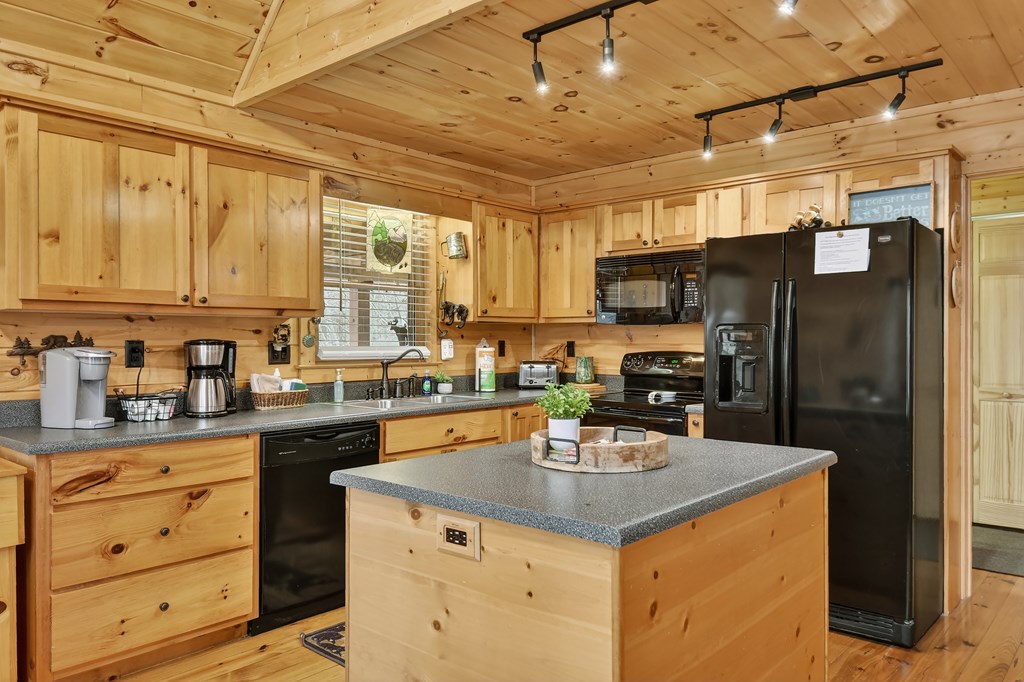 429275 Epworth Residential