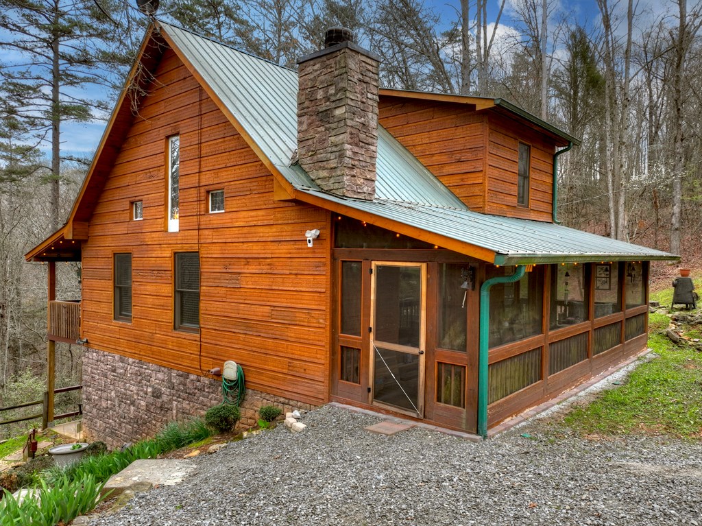 429275 Epworth Residential