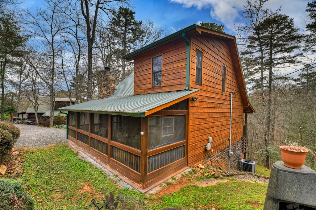 429275 Epworth Residential