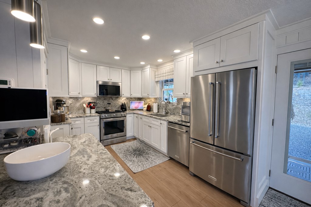 429277 Blairsville Residential