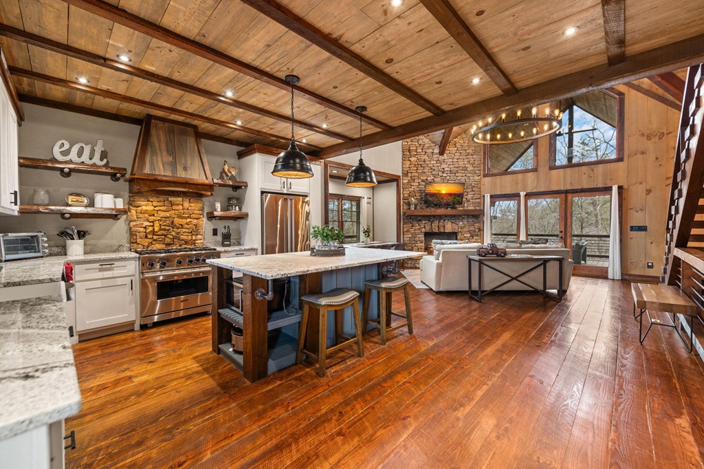 429280 Blue Ridge Residential