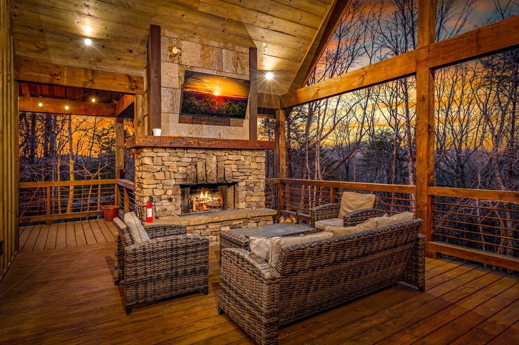 429280 Blue Ridge Residential