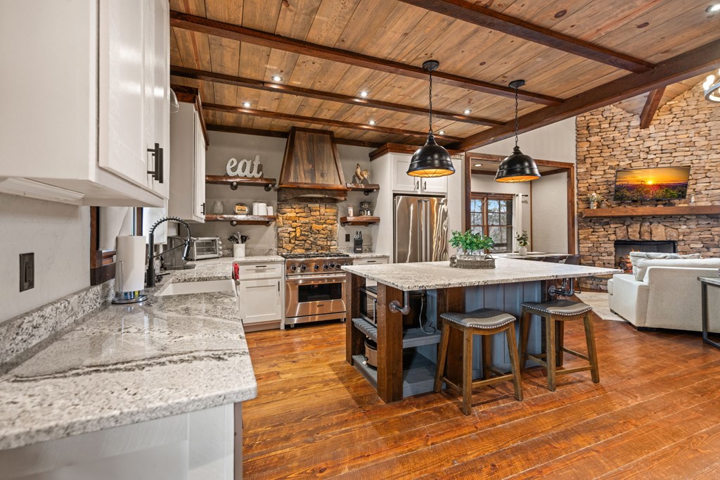 429280 Blue Ridge Residential