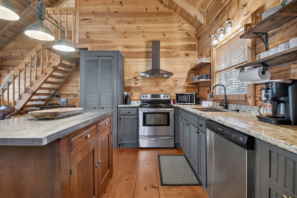 429283 Cherry Log Residential