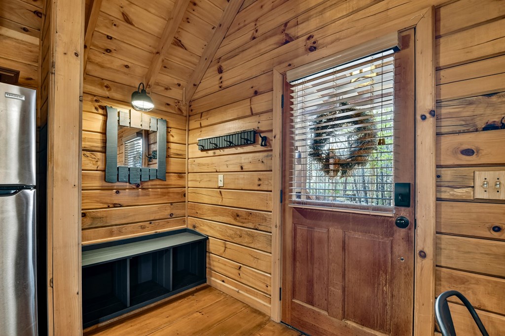 429283 Cherry Log Residential