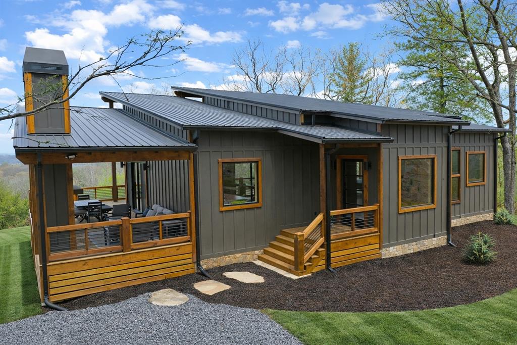 429295 Blue Ridge Residential