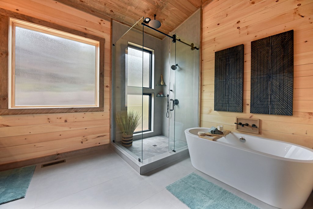 429295 Blue Ridge Residential