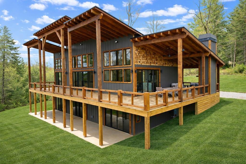 429295 Blue Ridge Residential