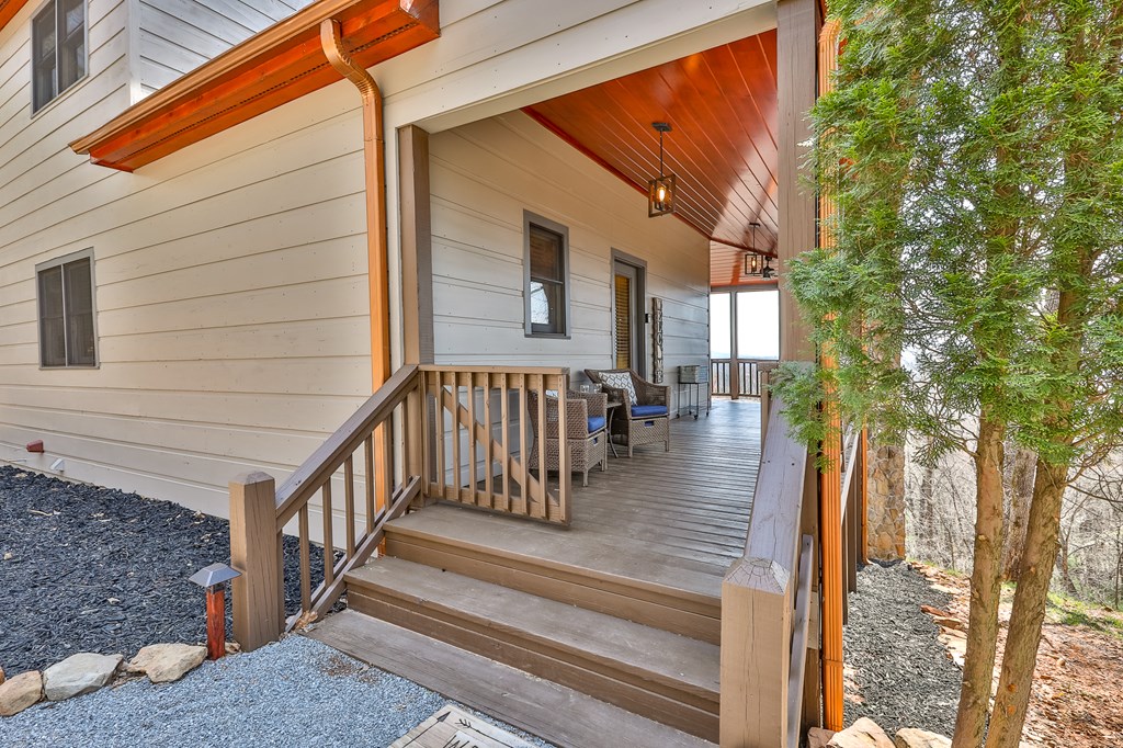 429296 Morganton Residential