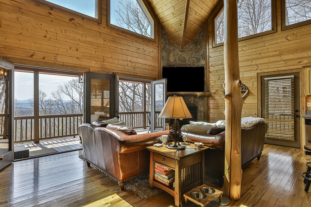 429296 Morganton Residential