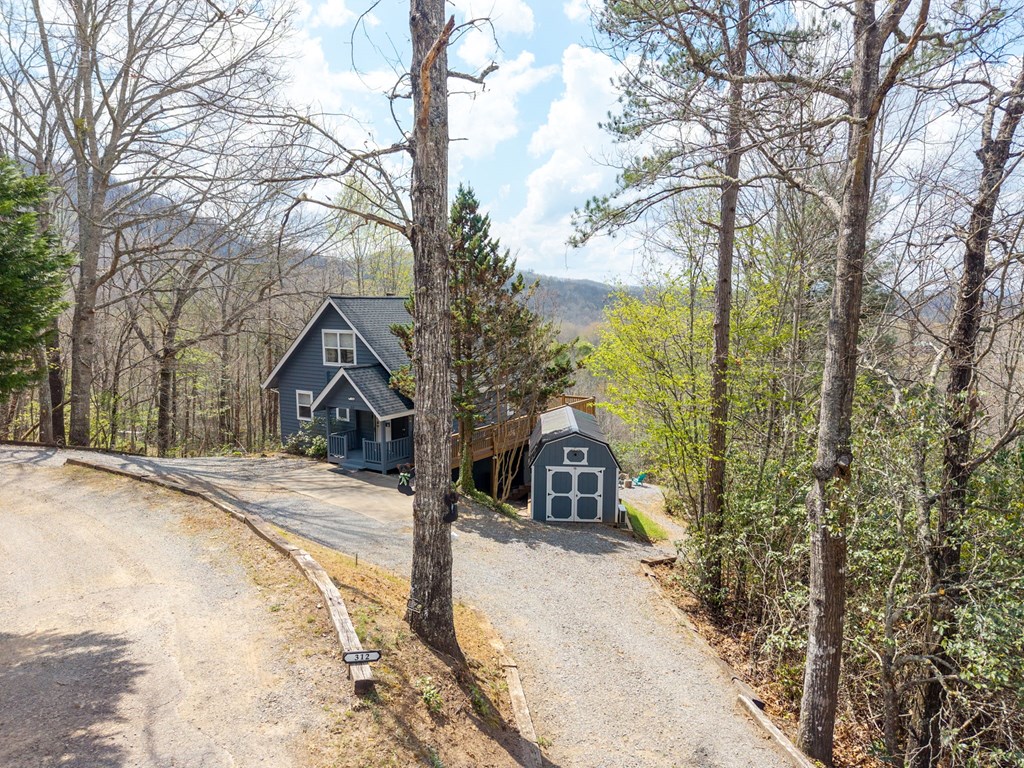 429299 Hayesville Residential