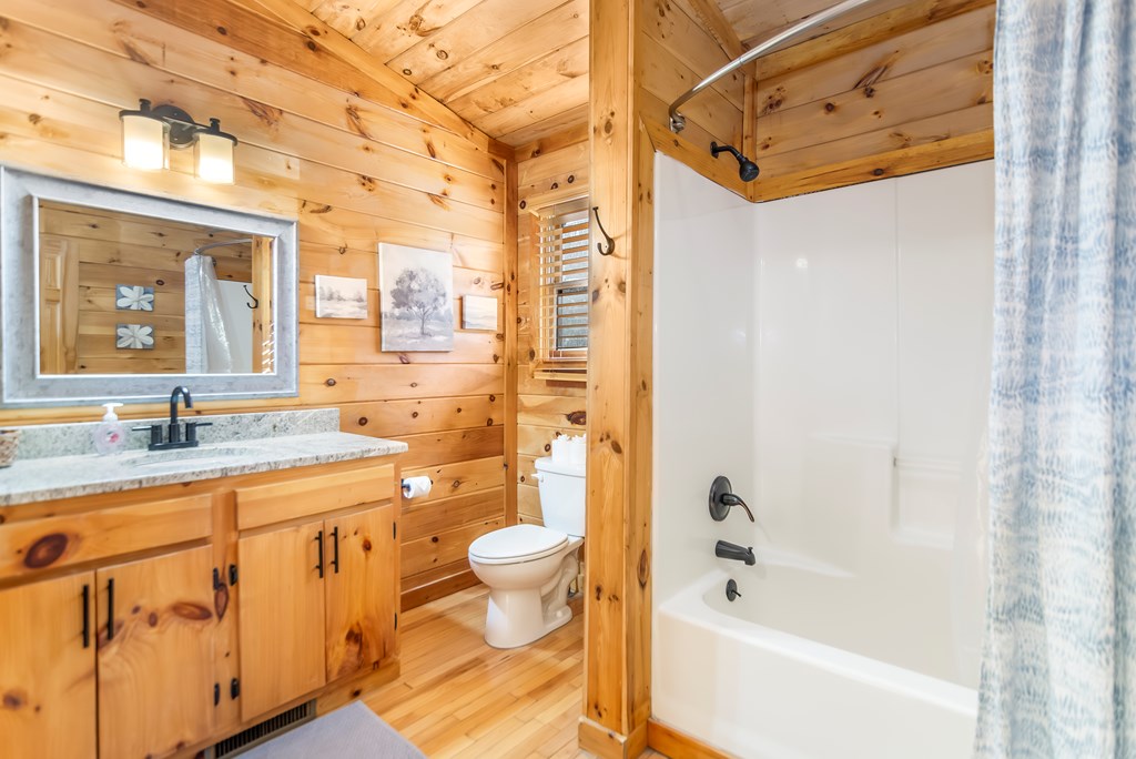 429308 Morganton Residential