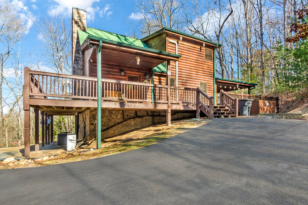 429308 Morganton Residential