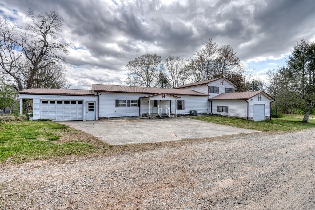 429309 Blue Ridge Residential