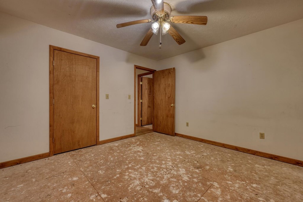 429314 Blairsville Residential